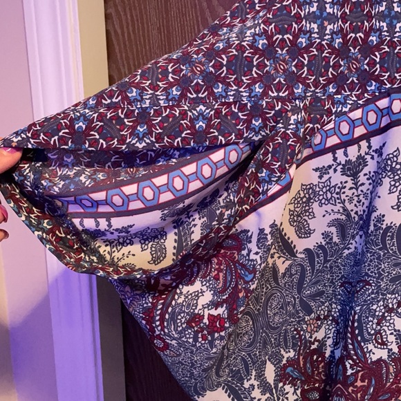 2x/3x designed poncho - Picture 2 of 3